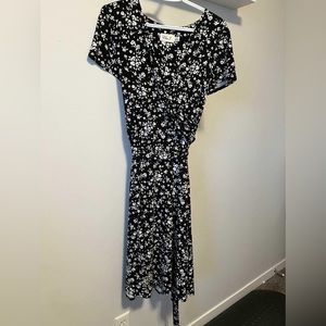 Black & White Floral Eliza J Dress Large
